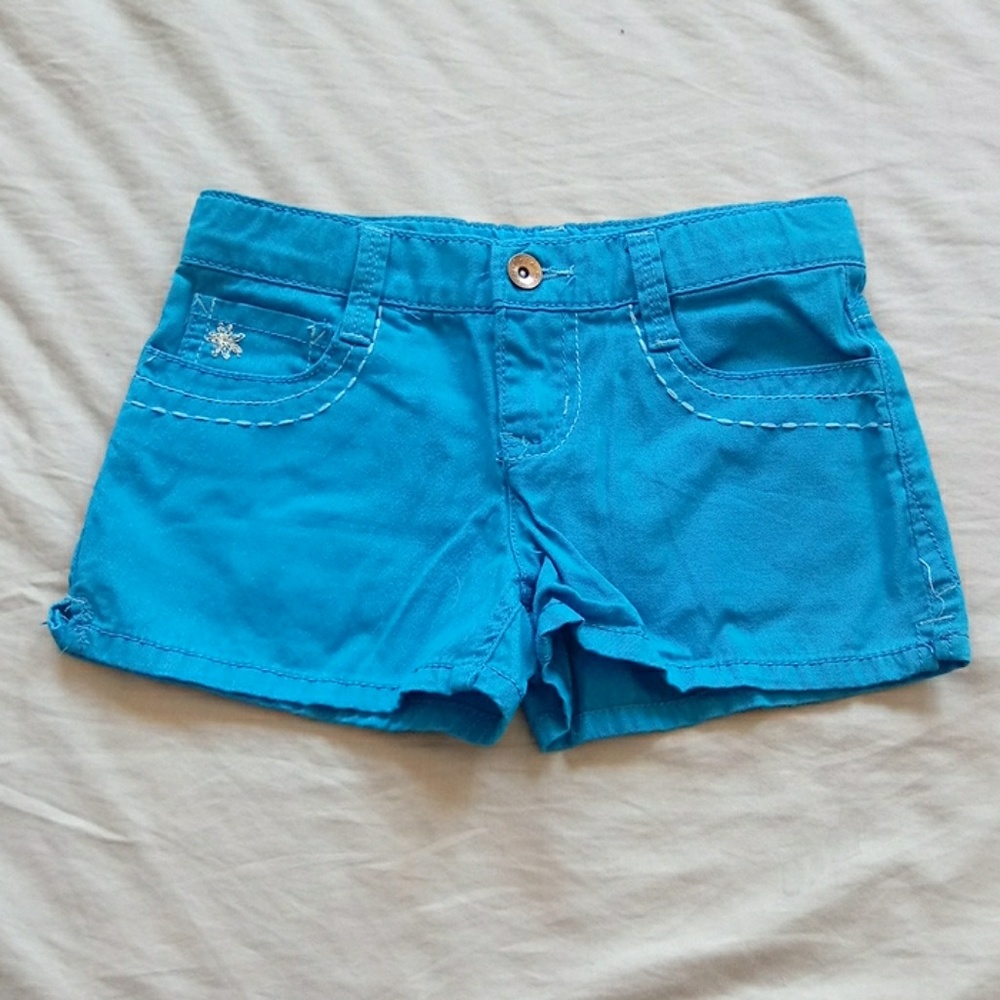 Lei Girls Size 7 Chelsea Low-Rise Blue Shorts – Great Condition